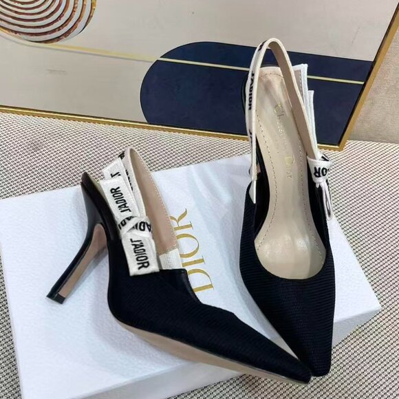 Dior Black Patent Leather Slingback Heels - Picture 8 of 9